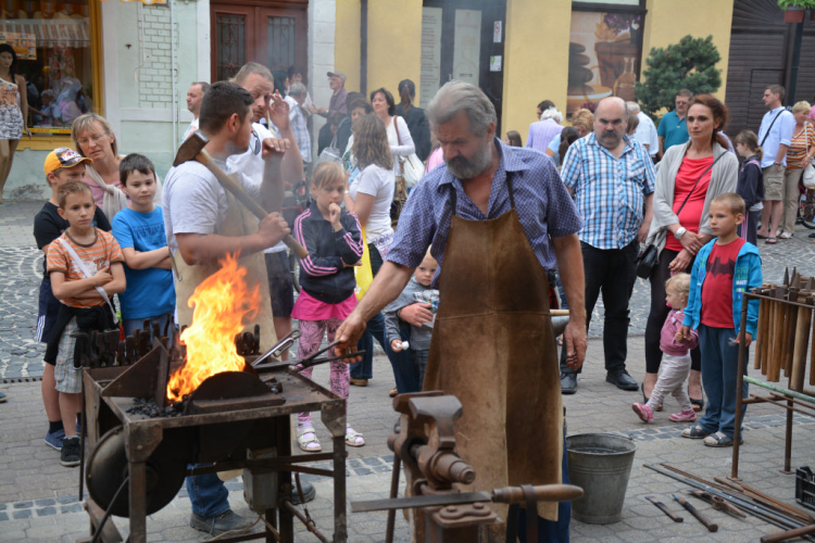 KULT - UTCA Kéz-műves kéz-művek délutánja (Fotó: Nagy Mária)