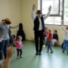 Gyereknap a Pillangó Óvodában és Mini Bölcsődében, a Kislaptáros zenekarral