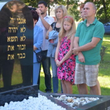 Séta a Zsidó temetőben (Fotó: Nagy Mária)