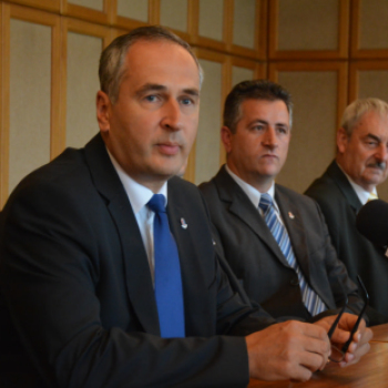 Bemutatkoztak a polgári szövetség polgármester- és képviselőjelöltjei