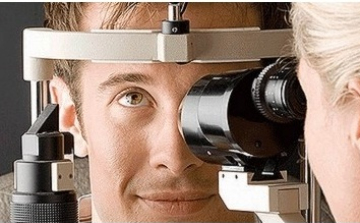 A Lions Club Mosonmagyaróvár Ingyenes Szemszűrést tart