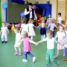 Gyereknap a Pillangó Óvodában és Mini Bölcsődében, a Kislaptáros zenekarral