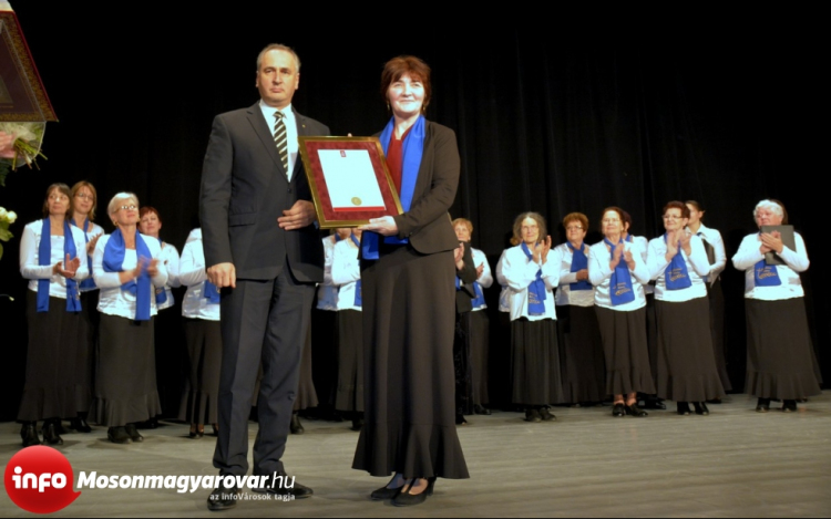 A Szent Krisztina Kórus lett az idei évi kitüntetett 