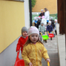 A Pillangó Óvoda és Mini Bölcsöde közös húsvétolása a Mosonmagyaróvári Mentőszolgálat gyermekeivel