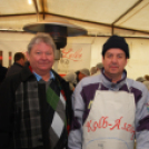 Kolbásztöltő verseny (Fotó: Nagy Mária)