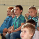 Gyerekhét a Pillangó Óvodában és Mini Bölcsődében, a Mesekocsi Színház előadása