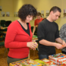 Családi társasjáték (Fotó: Nagy Mária)