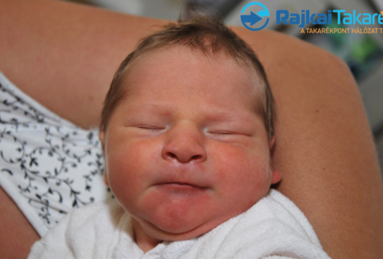 Novák Gábor, 3590 gr. Bezenye