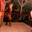 Mézes Fütyülős Party a Bacardi Beachen