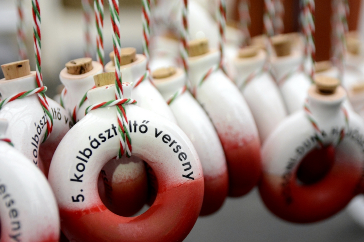 V. KOLBÁSZTÖLTŐ VERSENY ÉS FESZTIVÁL 