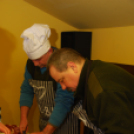 Kolbásztöltő verseny (Fotó: Nagy Mária)