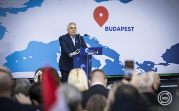 Orbán Viktor: Brüsszel és Kijev összefogott ellenük