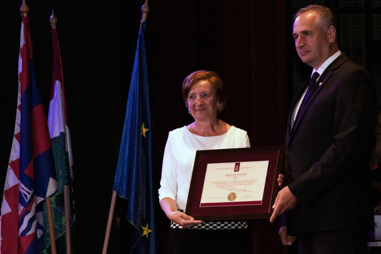 Javaslattételi felhívás