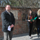 Költészet napi koszorúzás (Fotó: Nagy Mária)