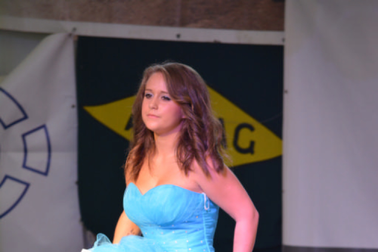 Vármegye szépe verseny 2 (Fotó: Nagy Mária)