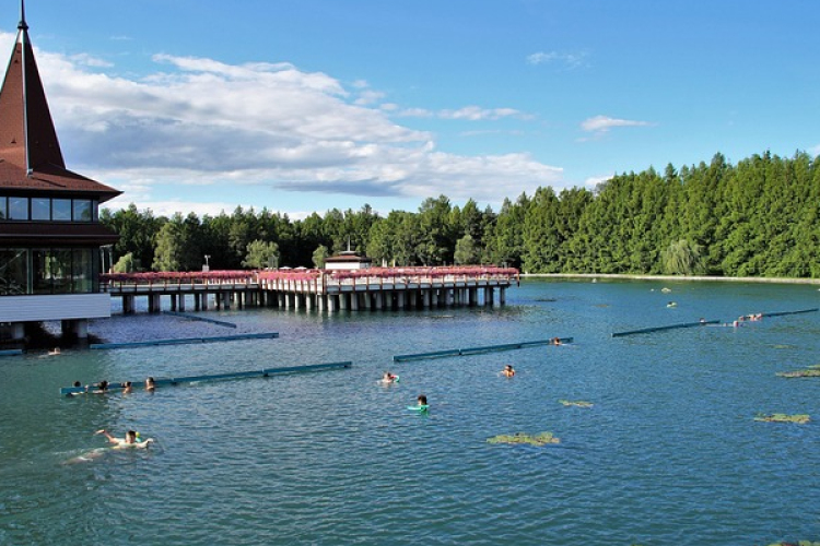Nagy Bálint: újranyithat a Hévízi Tófürdő fürdőháza, készül a létesítmény hosszú távú fejlesztési koncepciója