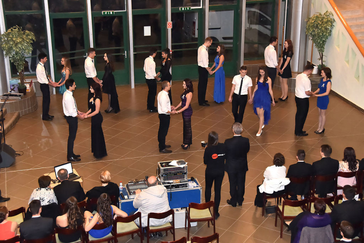 Kossuth Lajos Gimnázium szalagtűző - Tánc