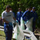 Az MKC SE és az MTE 1904 csapata is csatlakozott a Teszedd! önkéntes szemétszedő akciójához (Fotó: Bánhegyi István)