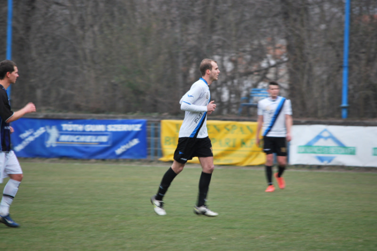 FUTURA Mosonmagyaróvár - Új Lombard Sport Kft. (2:0) Gratulálunk! (Fotó: Nagy Mária)