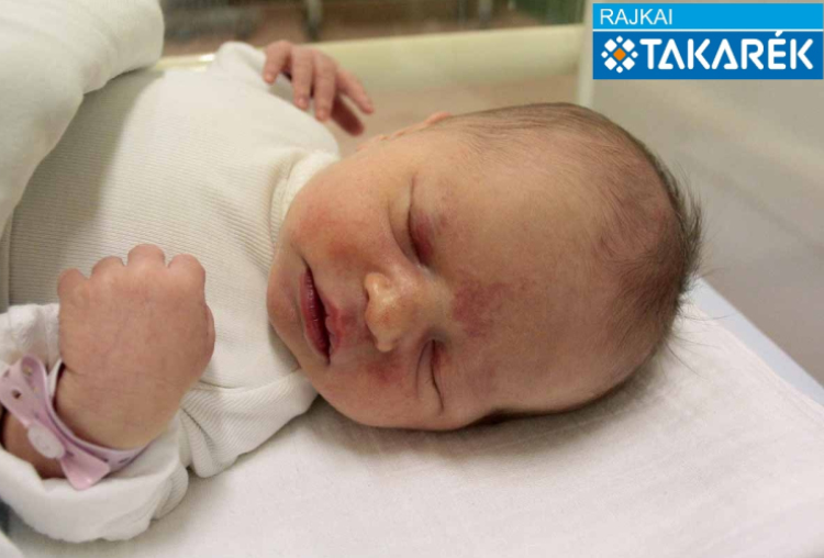 Hushegyi Hanni, Pér