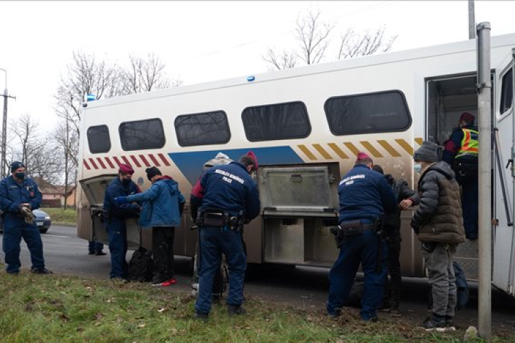Jelentősen nőtt az elfogott embercsempészek száma