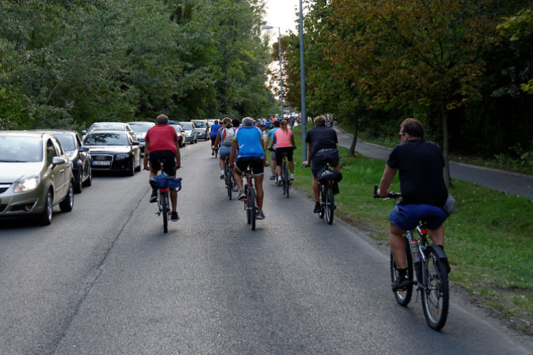 Gurul a város 4 (Fotó: Horváth Attila)